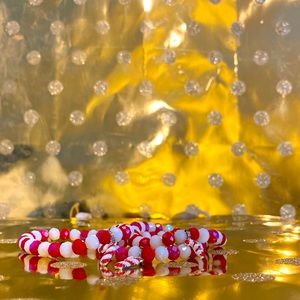 Candy cane bracelet perfect for friend gifts